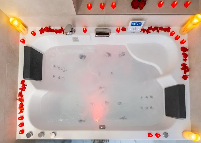 L'escapade Indigo - Balneo - Sauna Apartman *